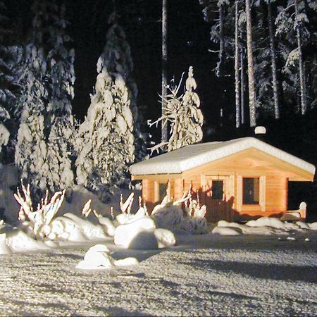 Holiday home Öster Övsjö Kälarne Ovsjobyn Exteriör bild