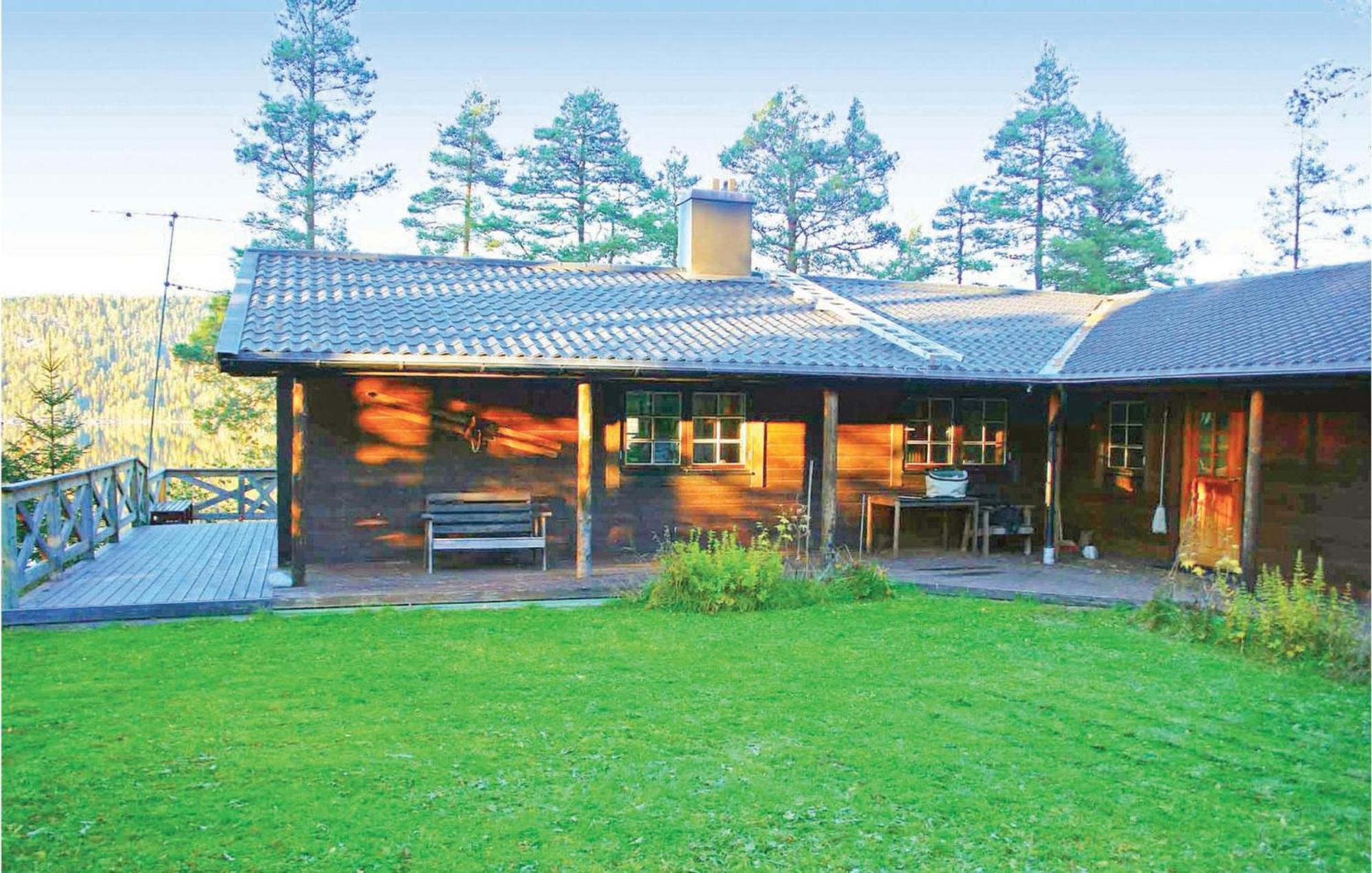 Holiday home Öster Övsjö Kälarne Ovsjobyn Exteriör bild